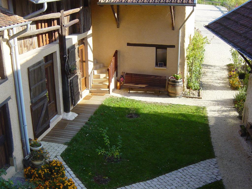 La Parenthese Bed & Breakfast Saint-Genix-sur-Guiers Room photo